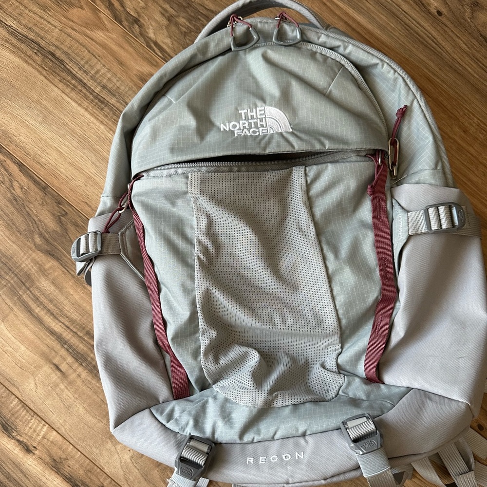 The North Face Recon Backpack